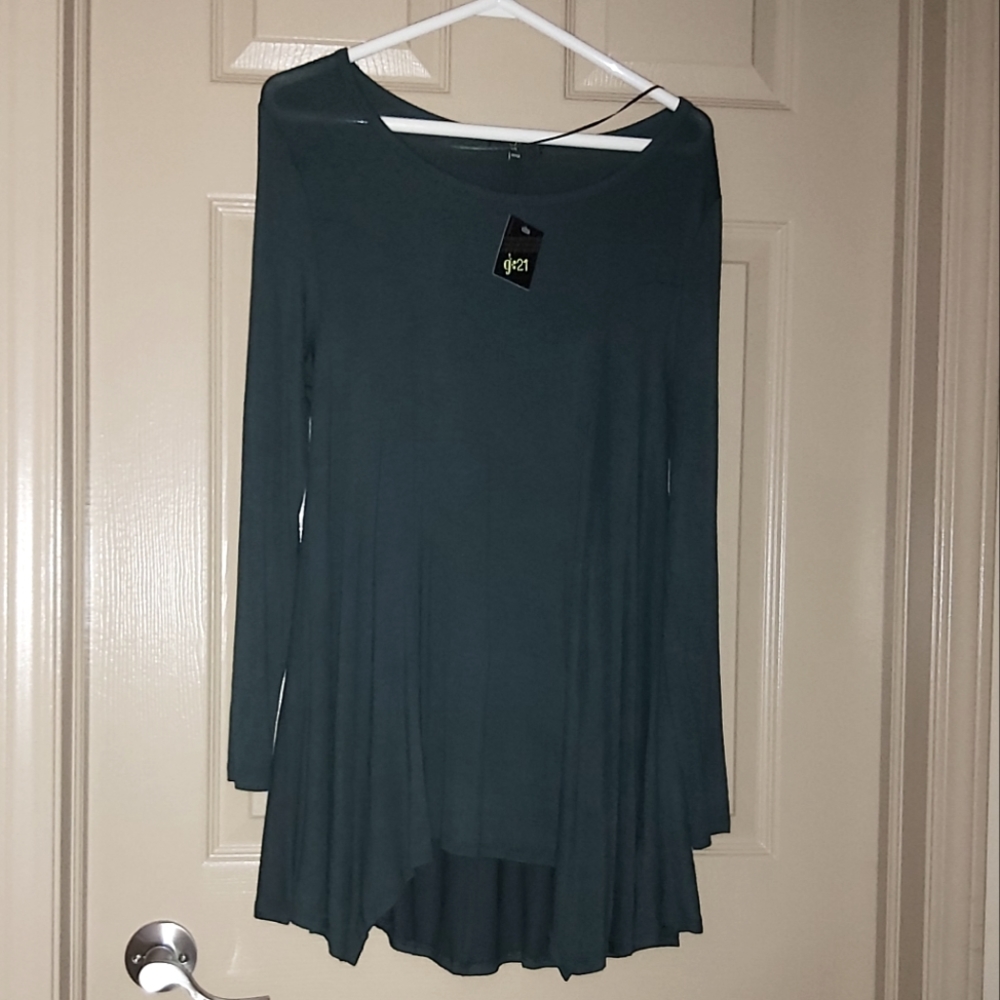 G:21 Scoop Neck Long Sleeve Top